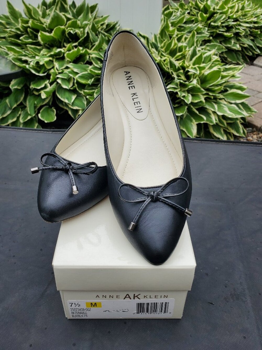 Anne Klein Black Leather Flats Size 7.5M